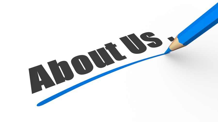 Despre, pagină cu detalii despre site, blog, autor